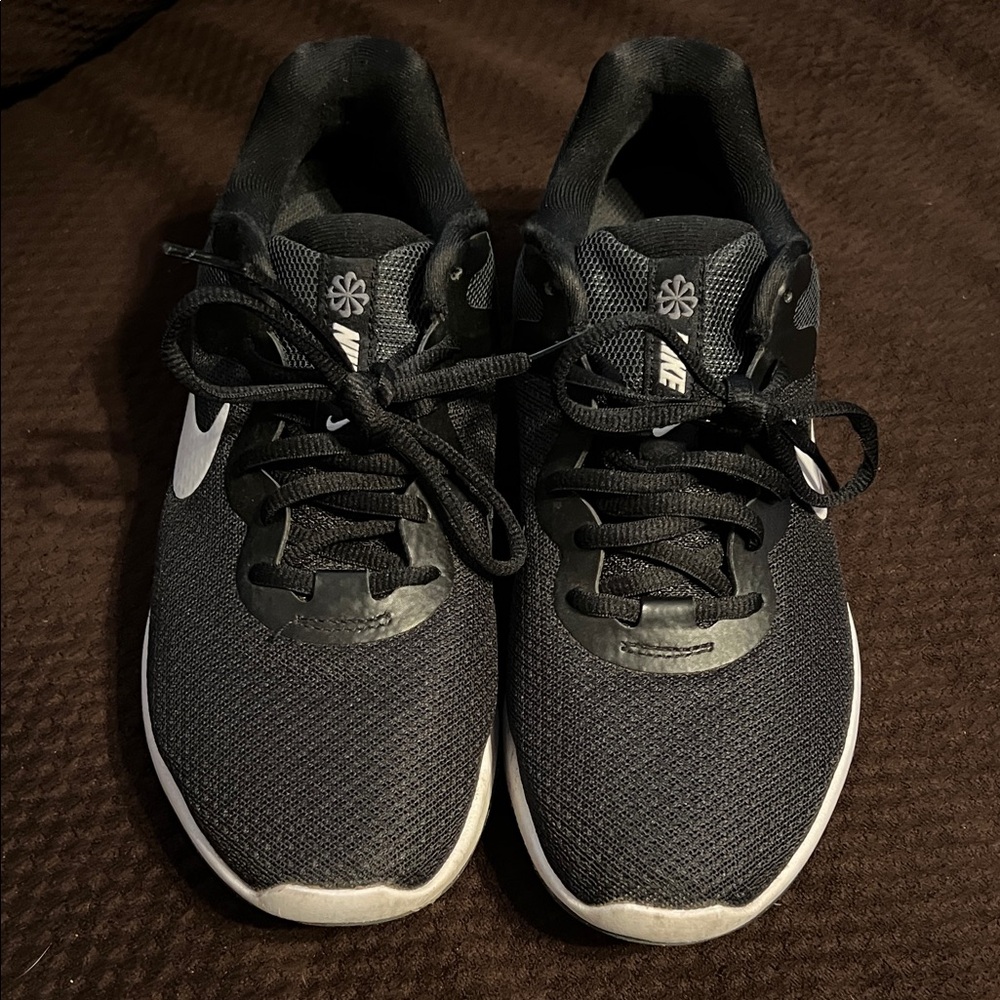 Nike Black and White Athletic Shoes